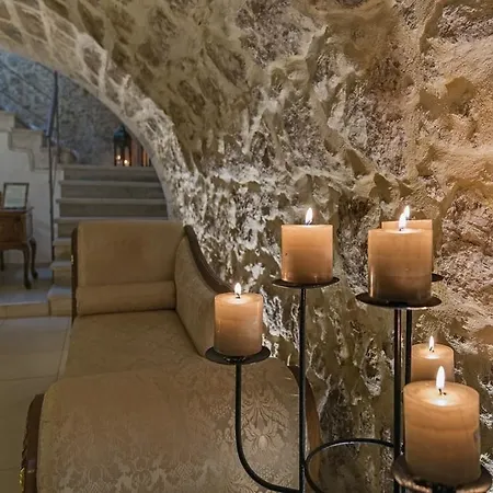 Archontiko Old Town Aparthotel